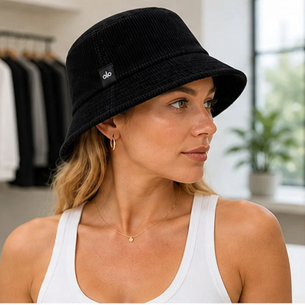 ALO Yoga Black Clean Bucket Hat OS